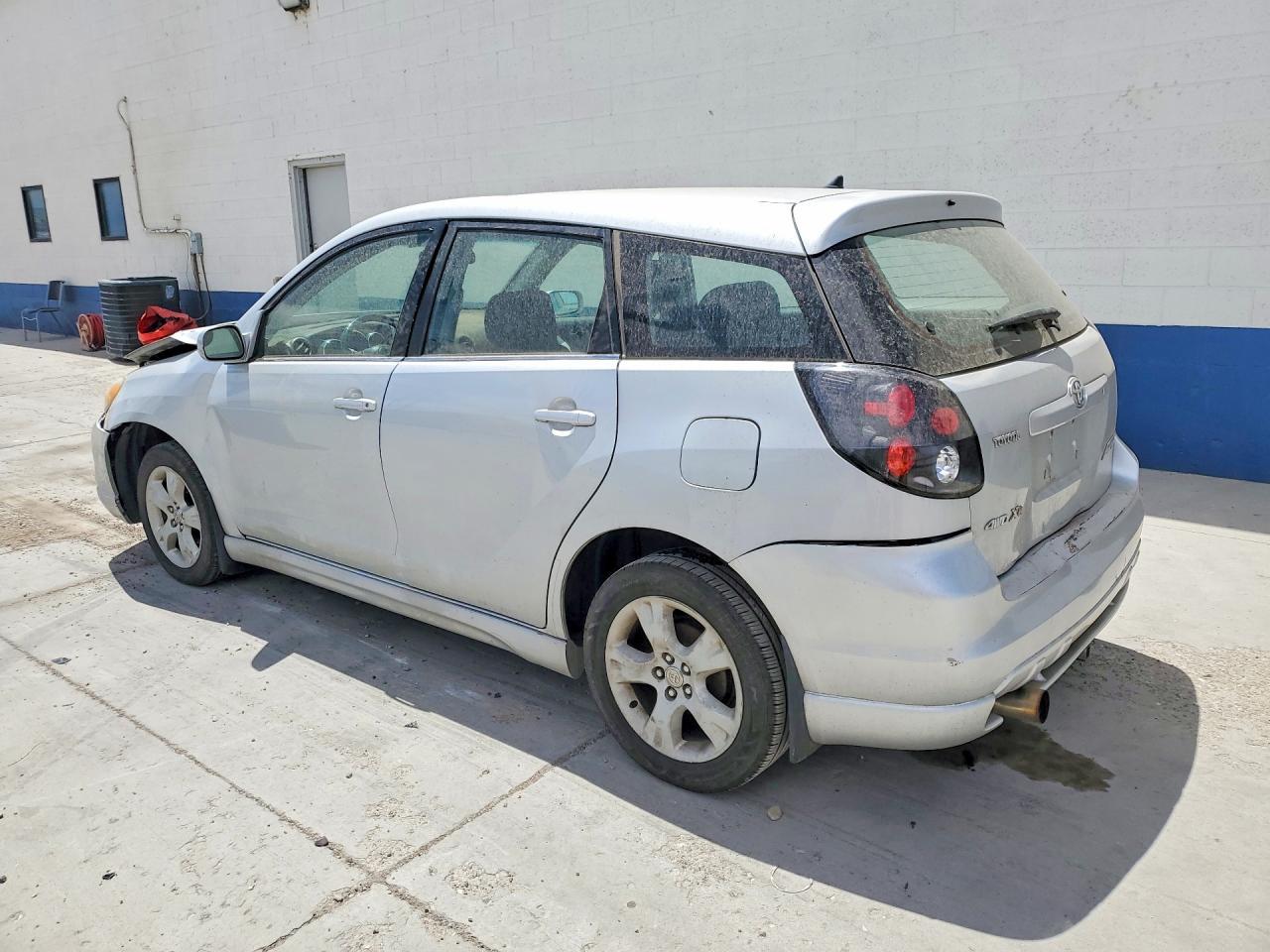 2005 Toyota Matrix Xr - Image 2