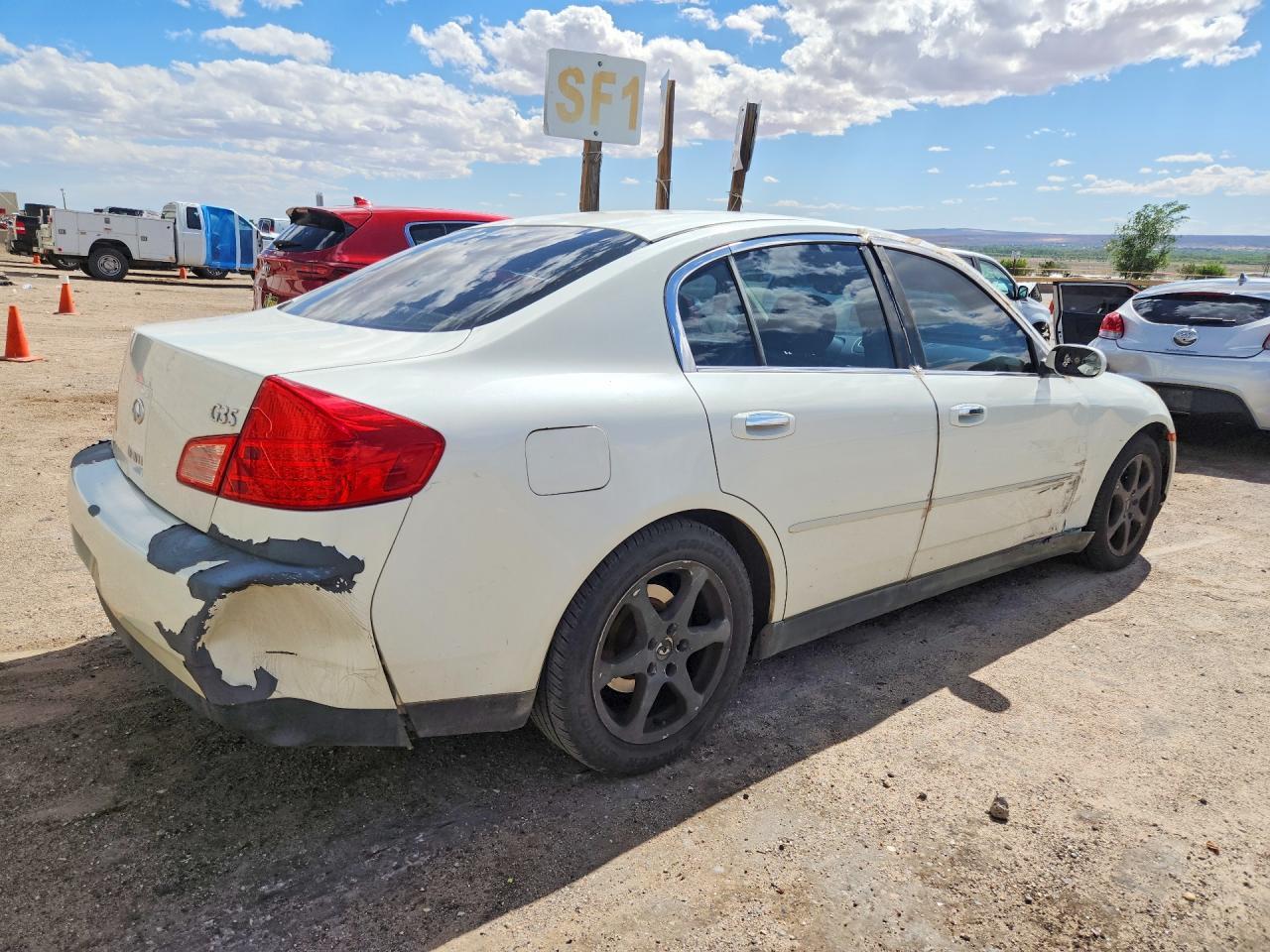 2003 Infiniti G35 Base - Фото 3