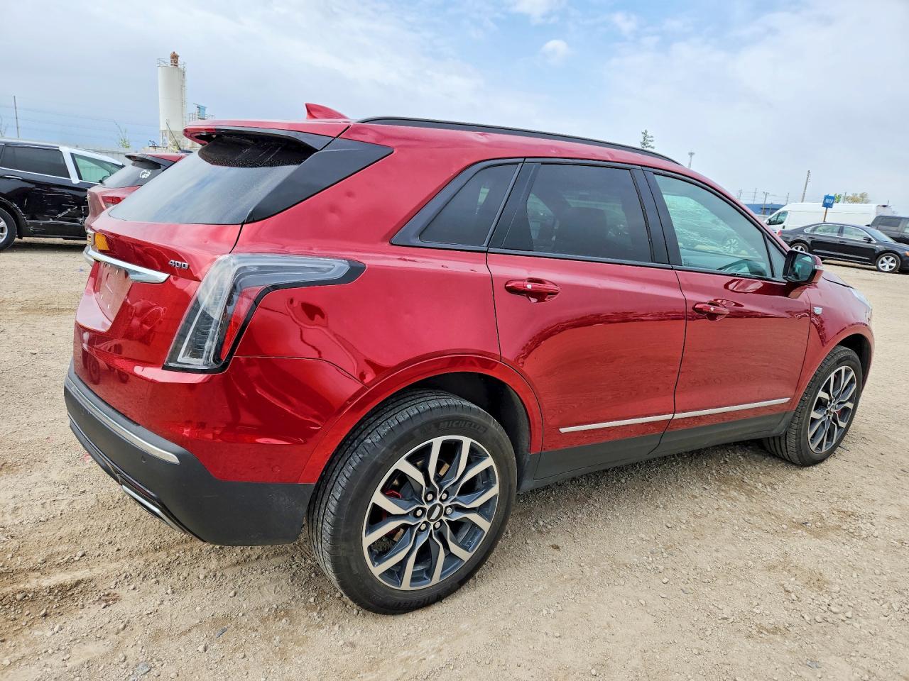 2023 Cadillac Xt5 Sport - Фото 3