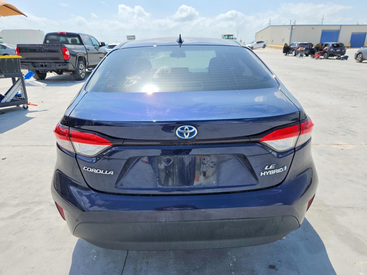 2024 Toyota Corolla Hybrid Le - Фото 6