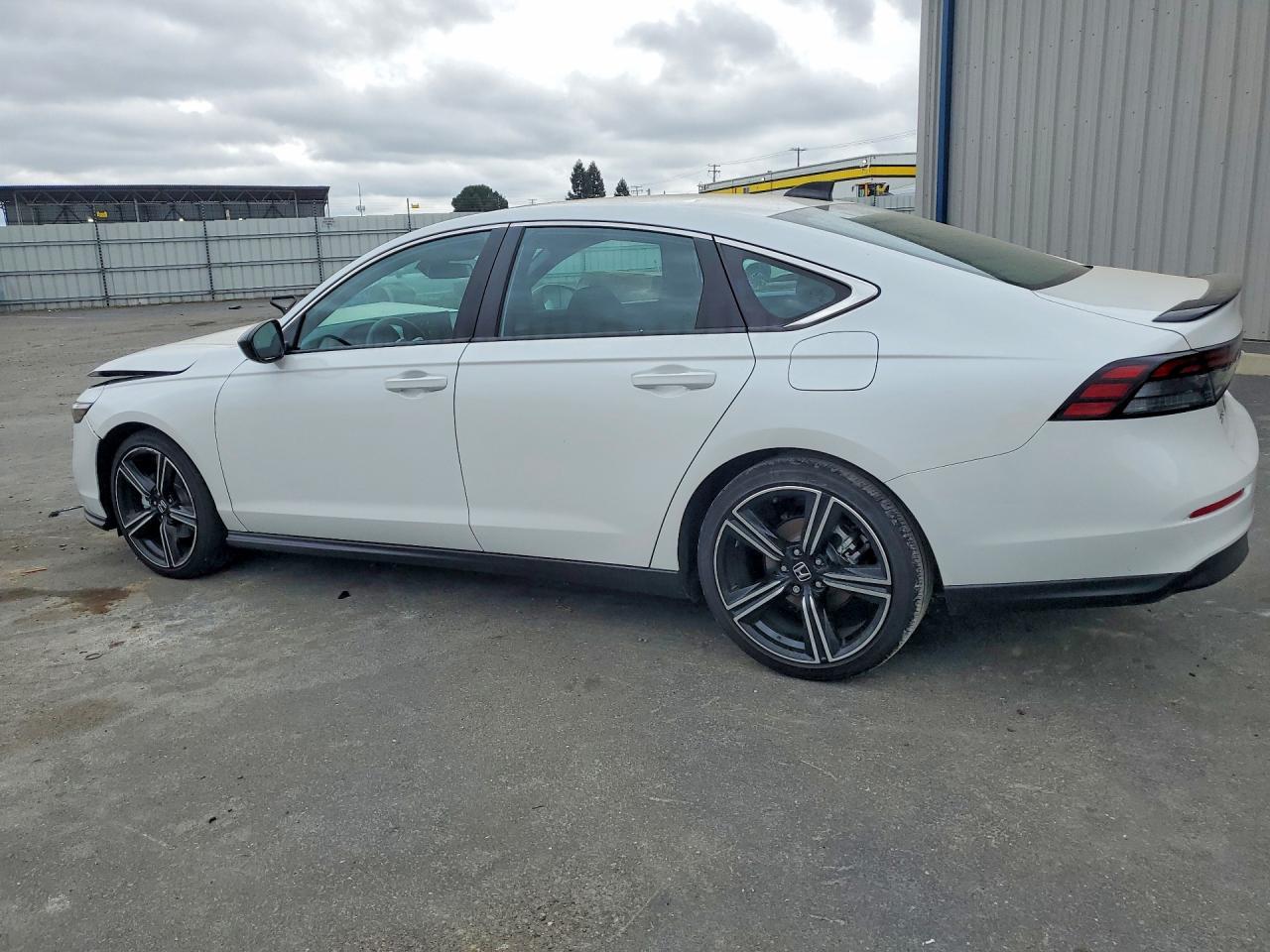 2025 Honda Accord Hybrid Sport - Фото 2