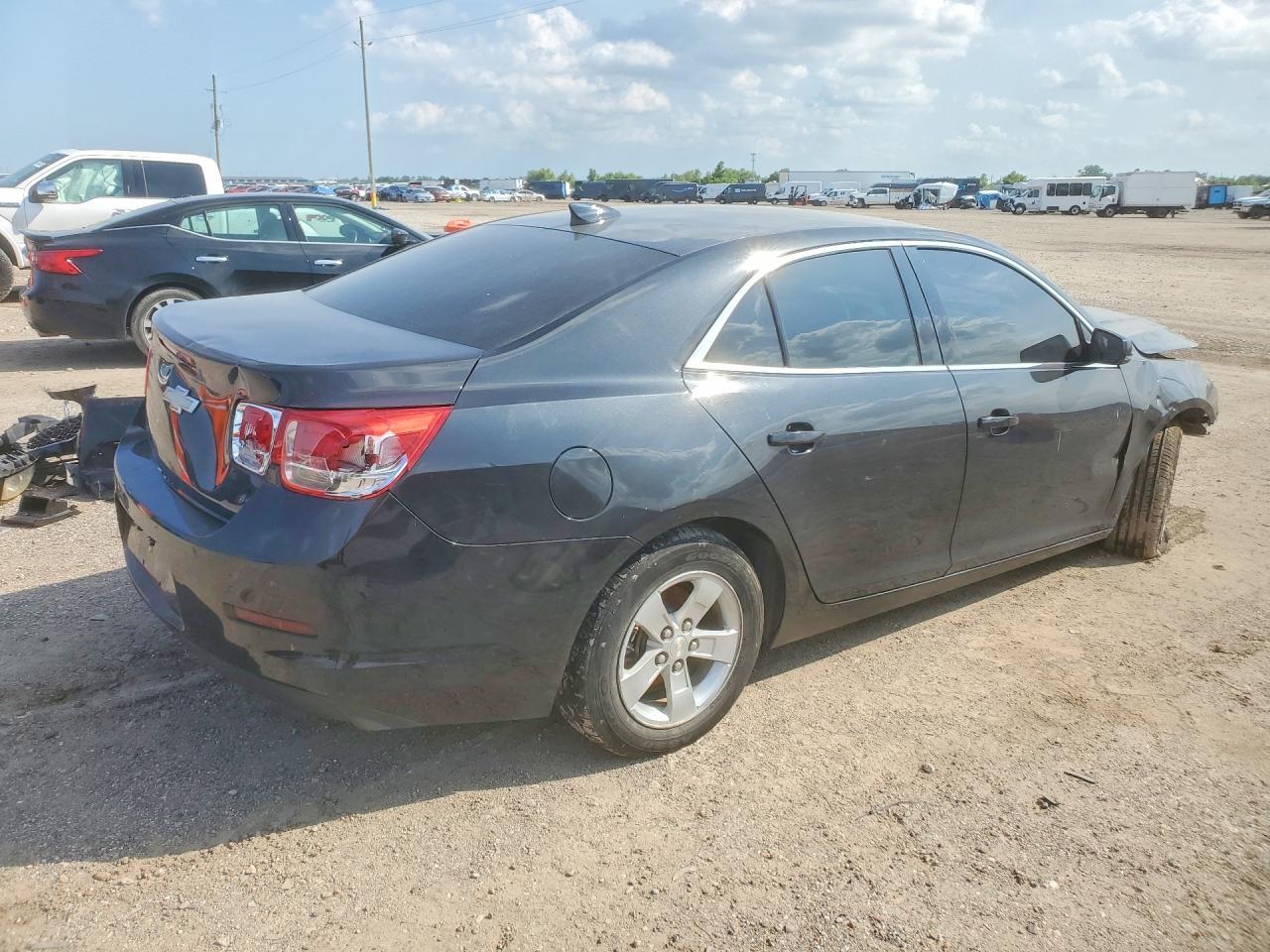 2015 Chevrolet Malibu 1Lt - Фото 3