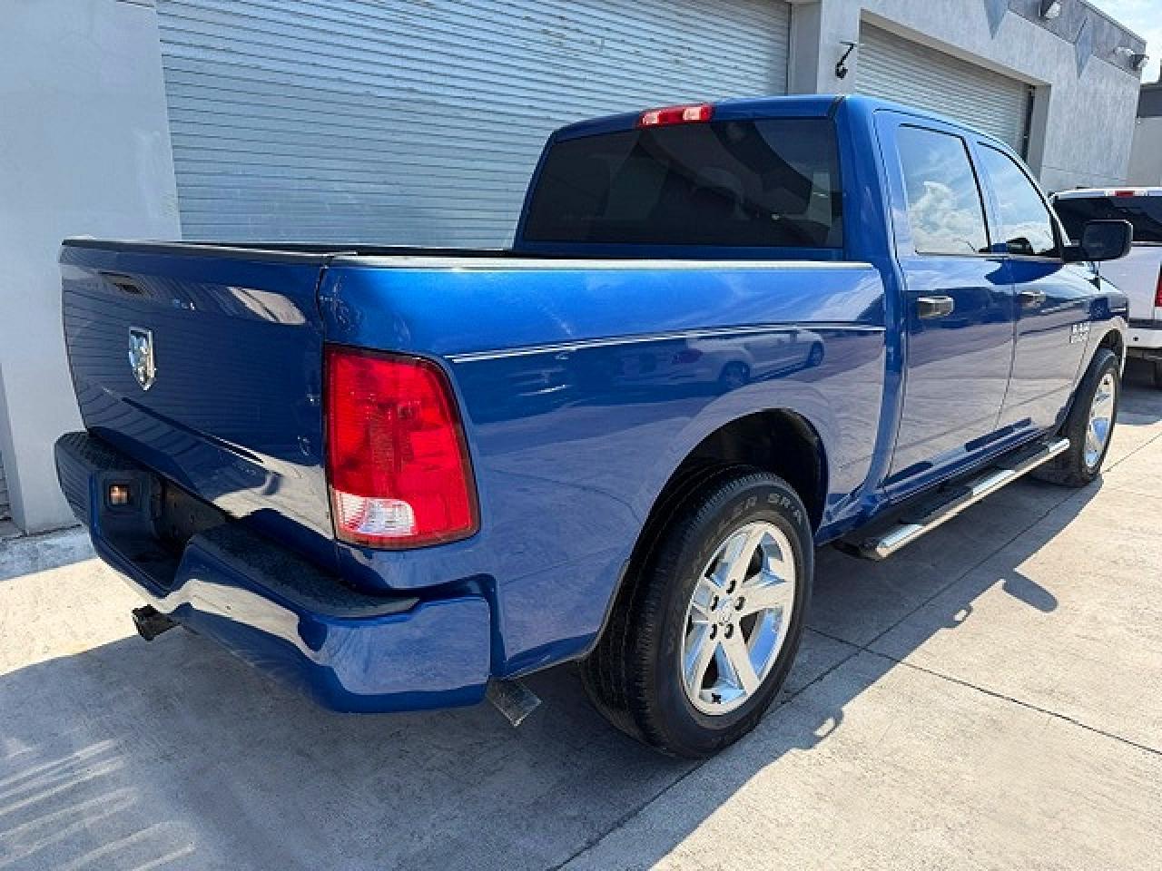 2018 Ram 1500 St - Фото 3