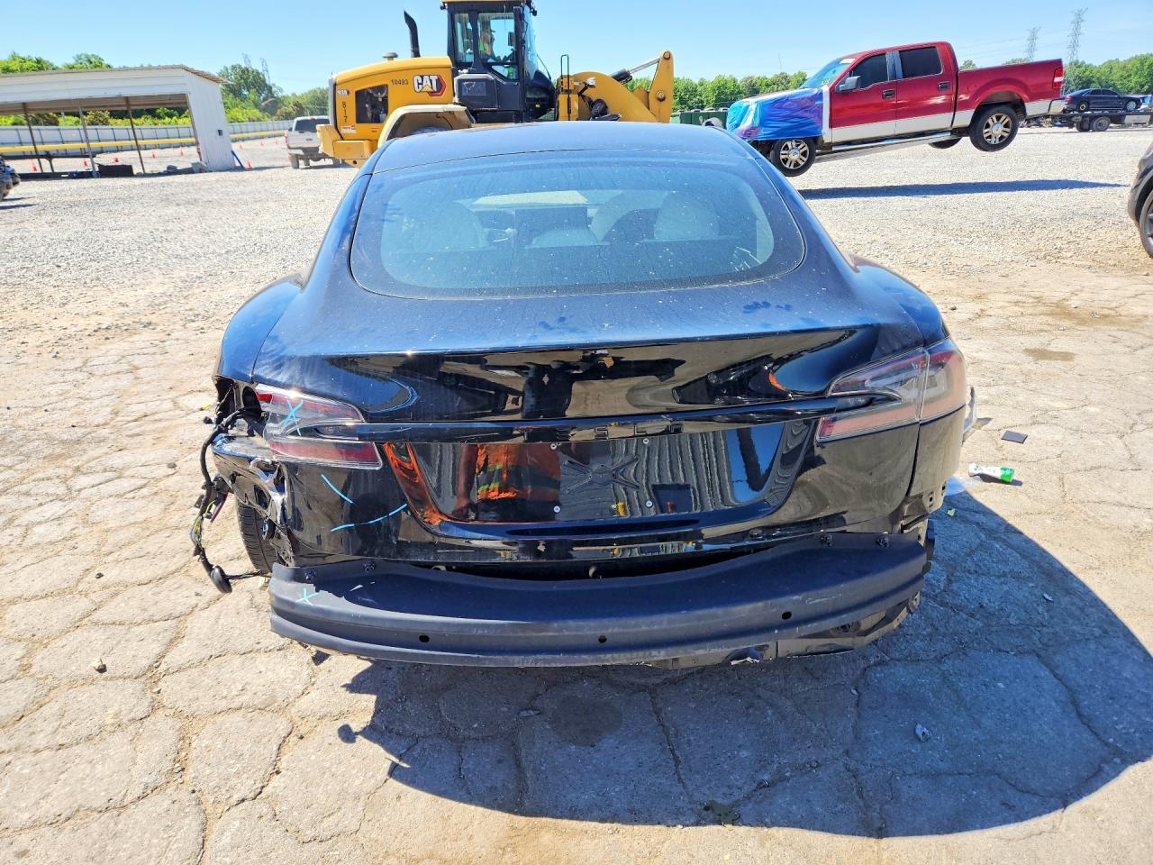 2022 Tesla Model S - Image 6