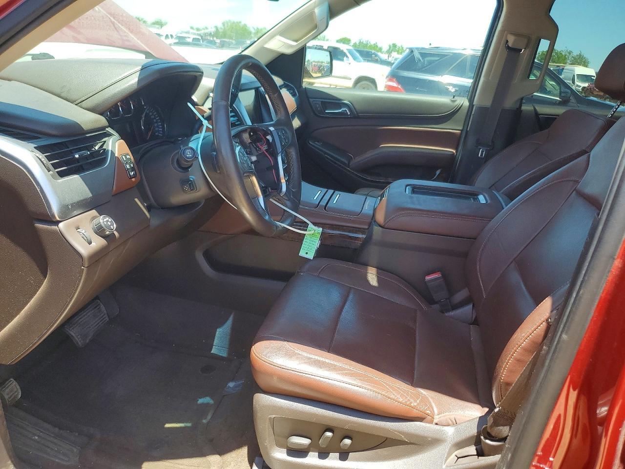 2015 Chevrolet Suburban C1500 Ltz - Image 7
