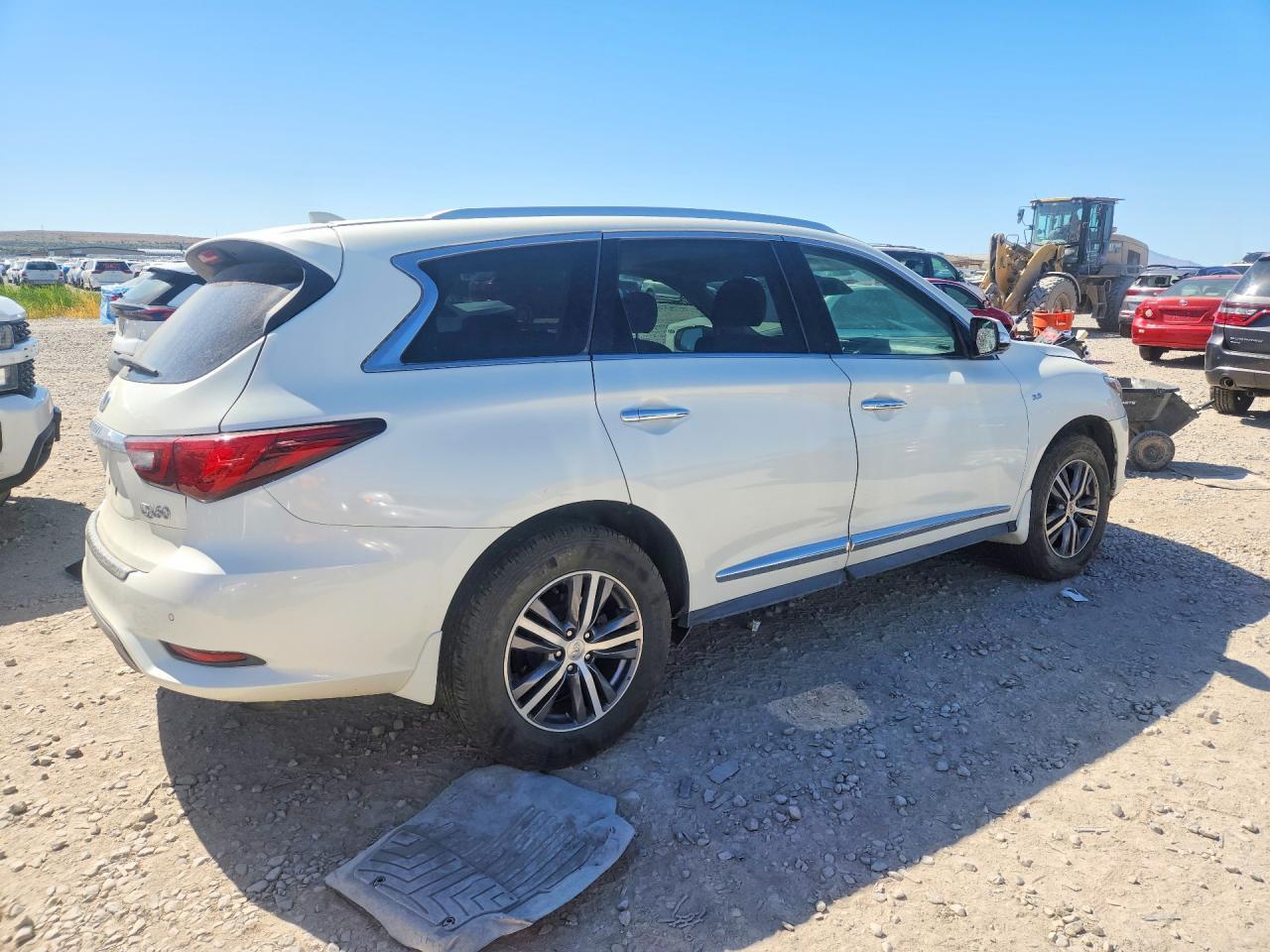 2020 Infiniti Qx60 Luxe - Image 3
