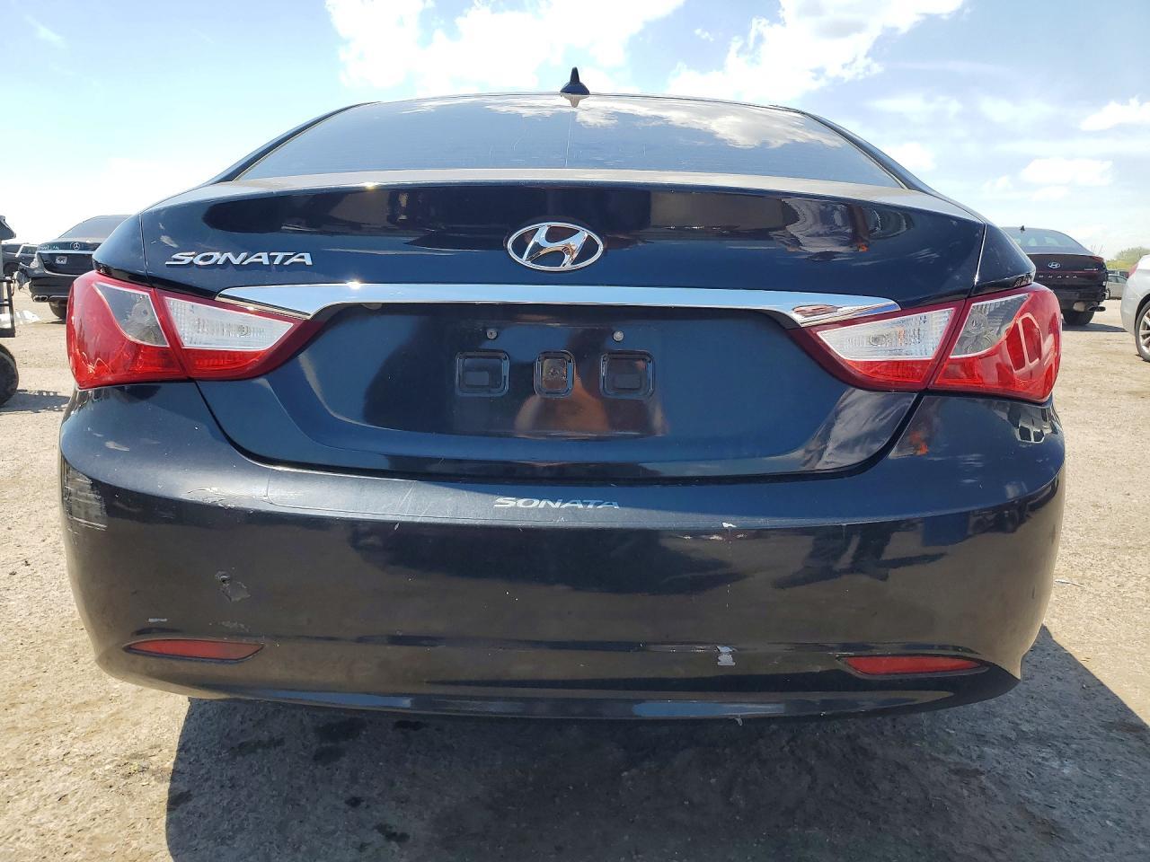 2013 Hyundai Sonata Gls - Image 6