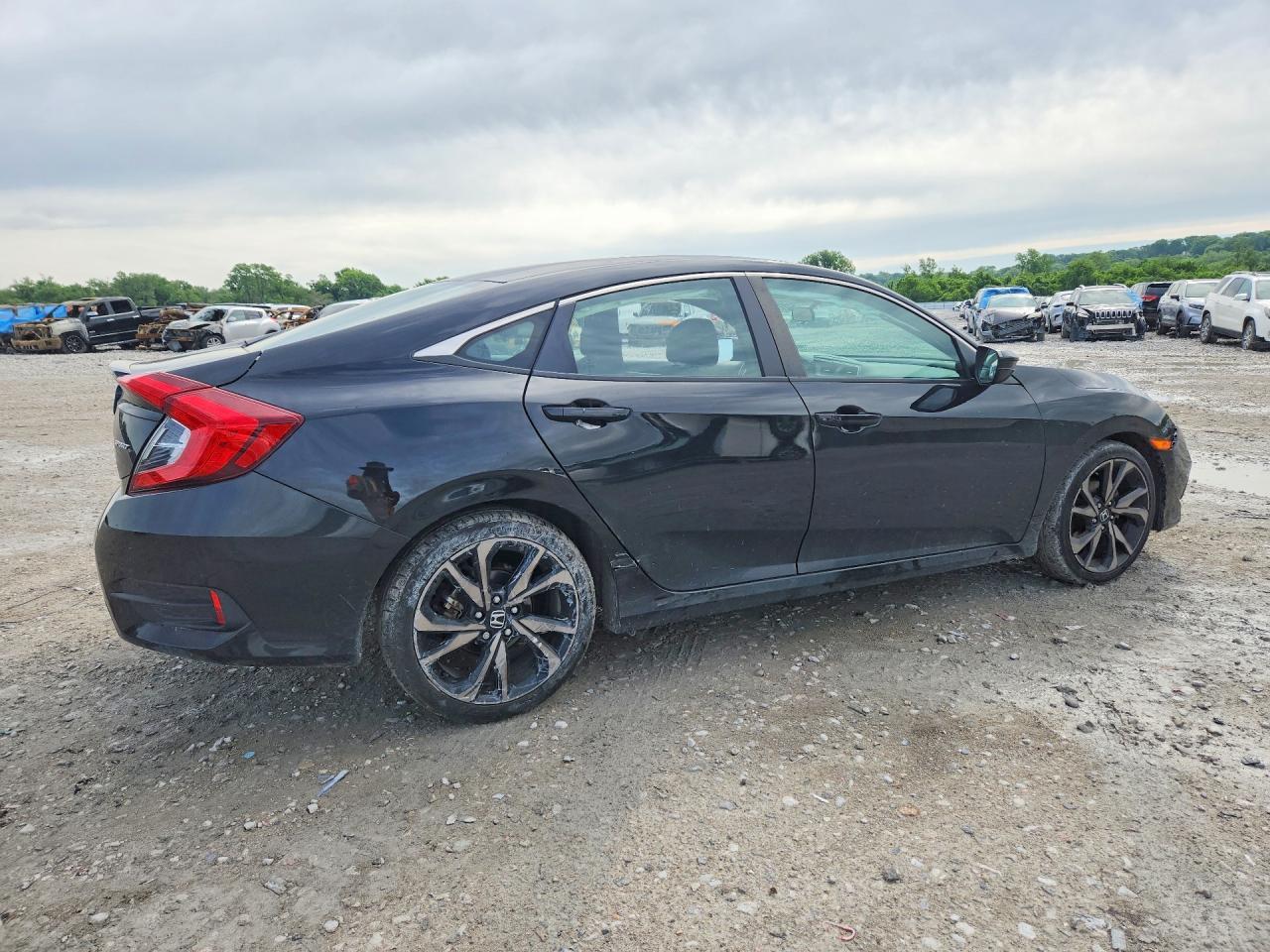 2021 Honda Civic Sport - Фото 3