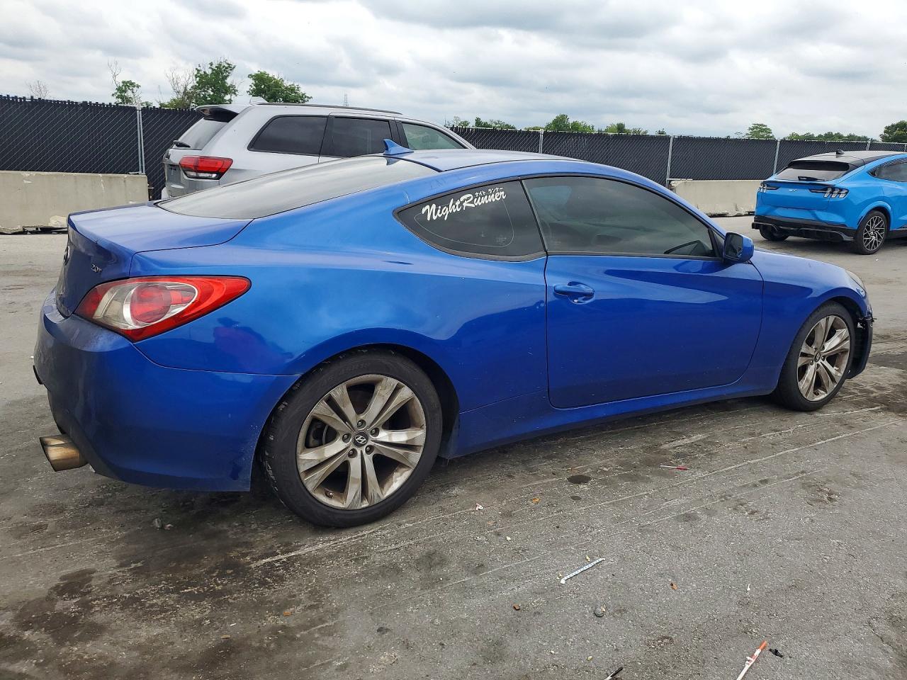 2010 Hyundai Genesis Coupe 2.0T - Фото 3