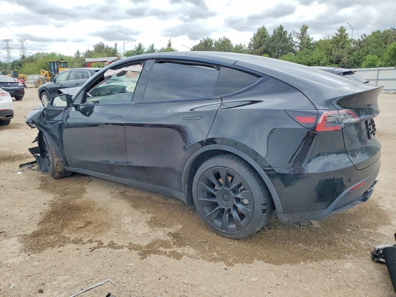 2022 Tesla Model Y - Фото 2