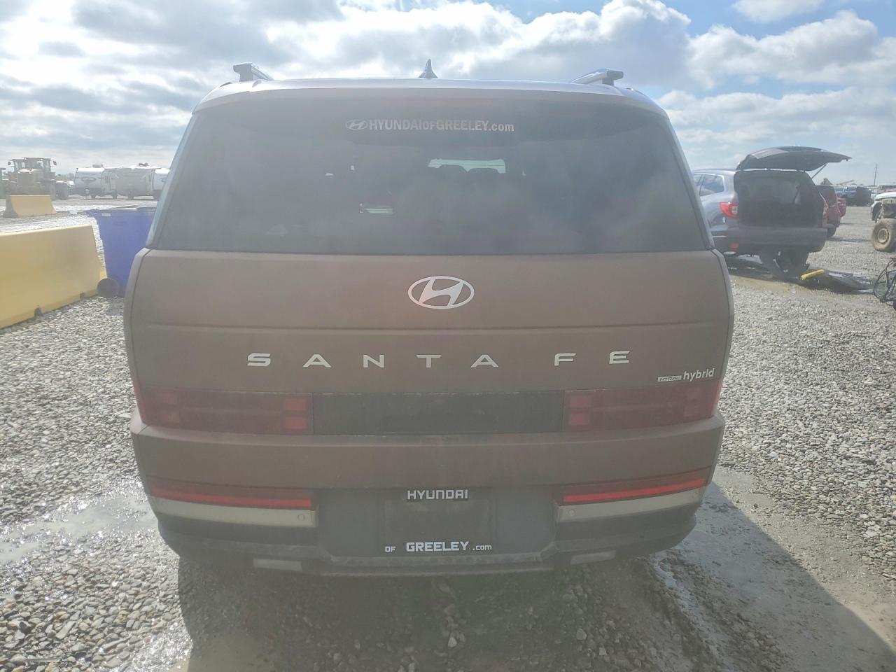 2024 Hyundai Santa Fe Limited - Image 6