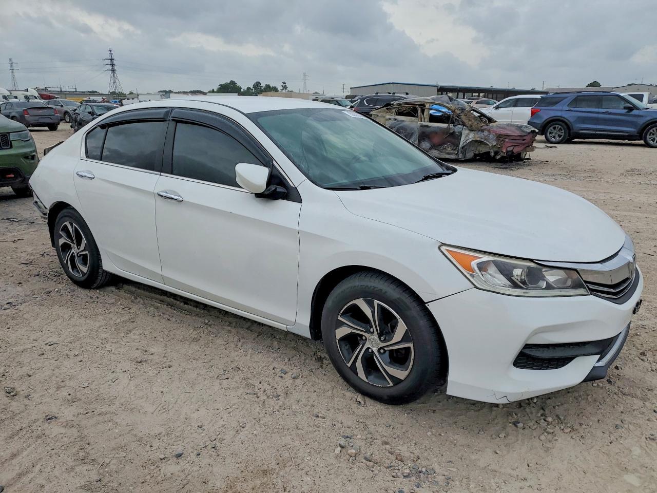 2017 Honda Accord Lx - Image 4