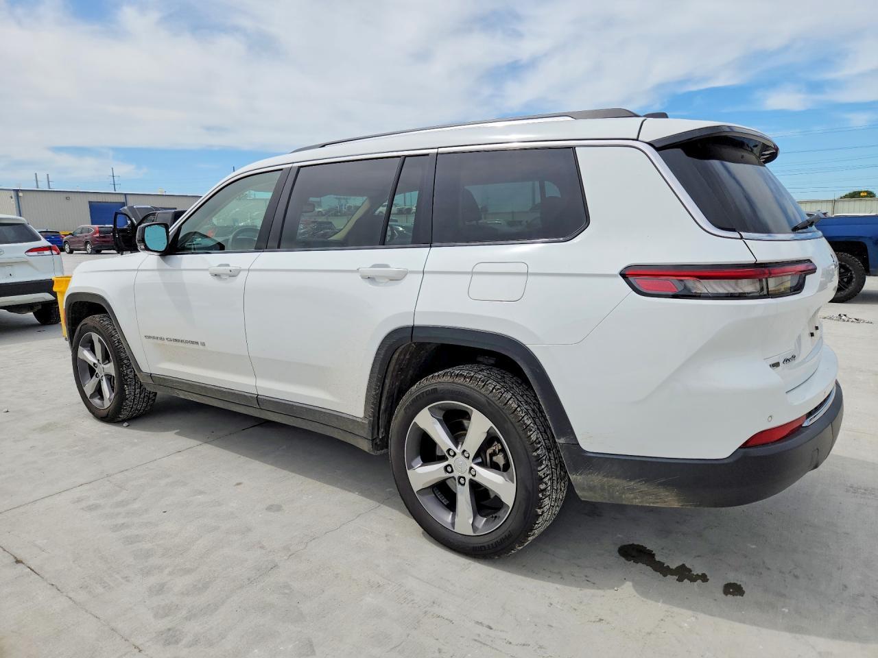 2021 Jeep Grand Cherokee L Limited - Image 2