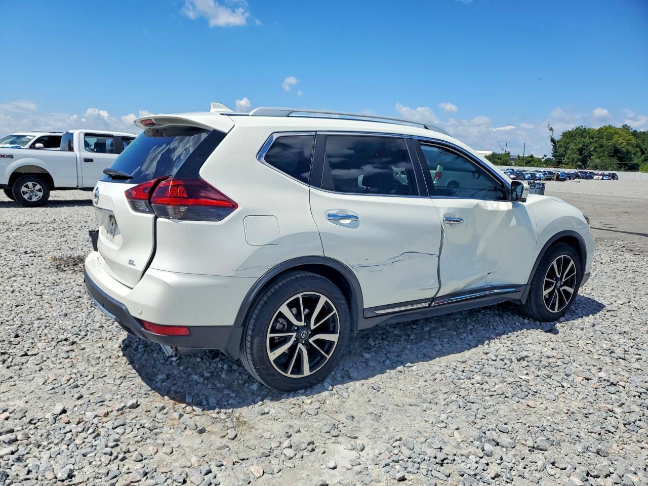 2019 Nissan Rogue Sl - Image 3