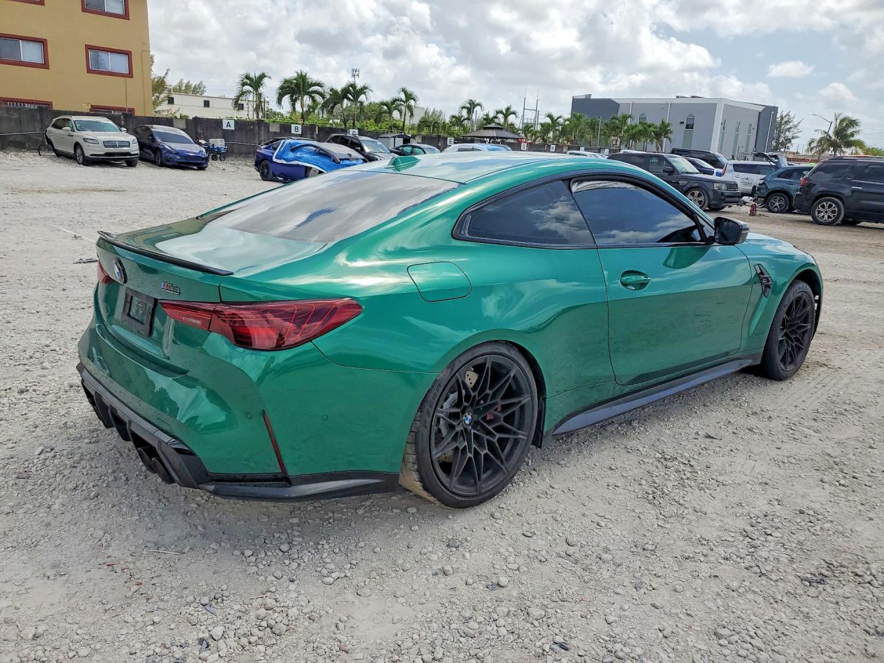 2026 BMW M4 Competition - Фото 3