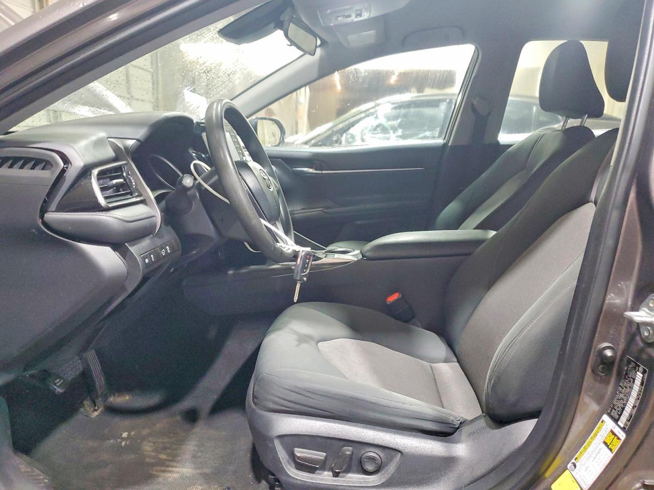 2023 Toyota Camry Le - Image 7