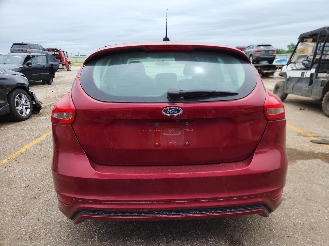 2016 Ford Focus Se - Image 6