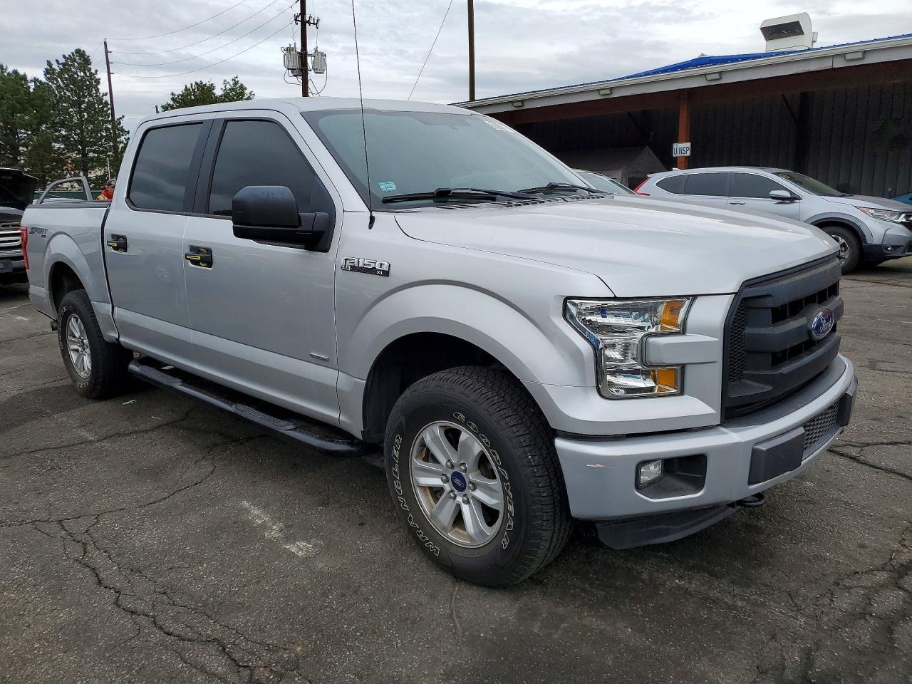 2016 Ford F150 Supercrew - Image 4