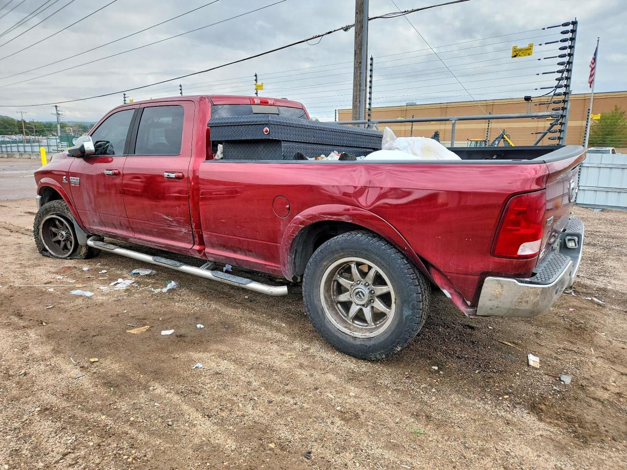 2012 Dodge Ram 3500 Laramie - Image 2