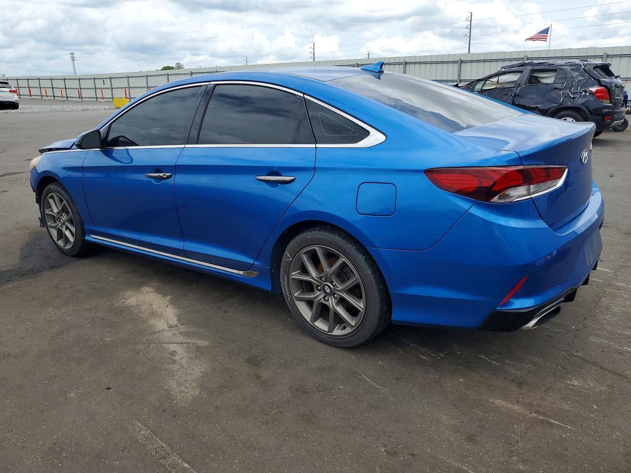 2018 Hyundai Sonata Sport 2.0T - Фото 2