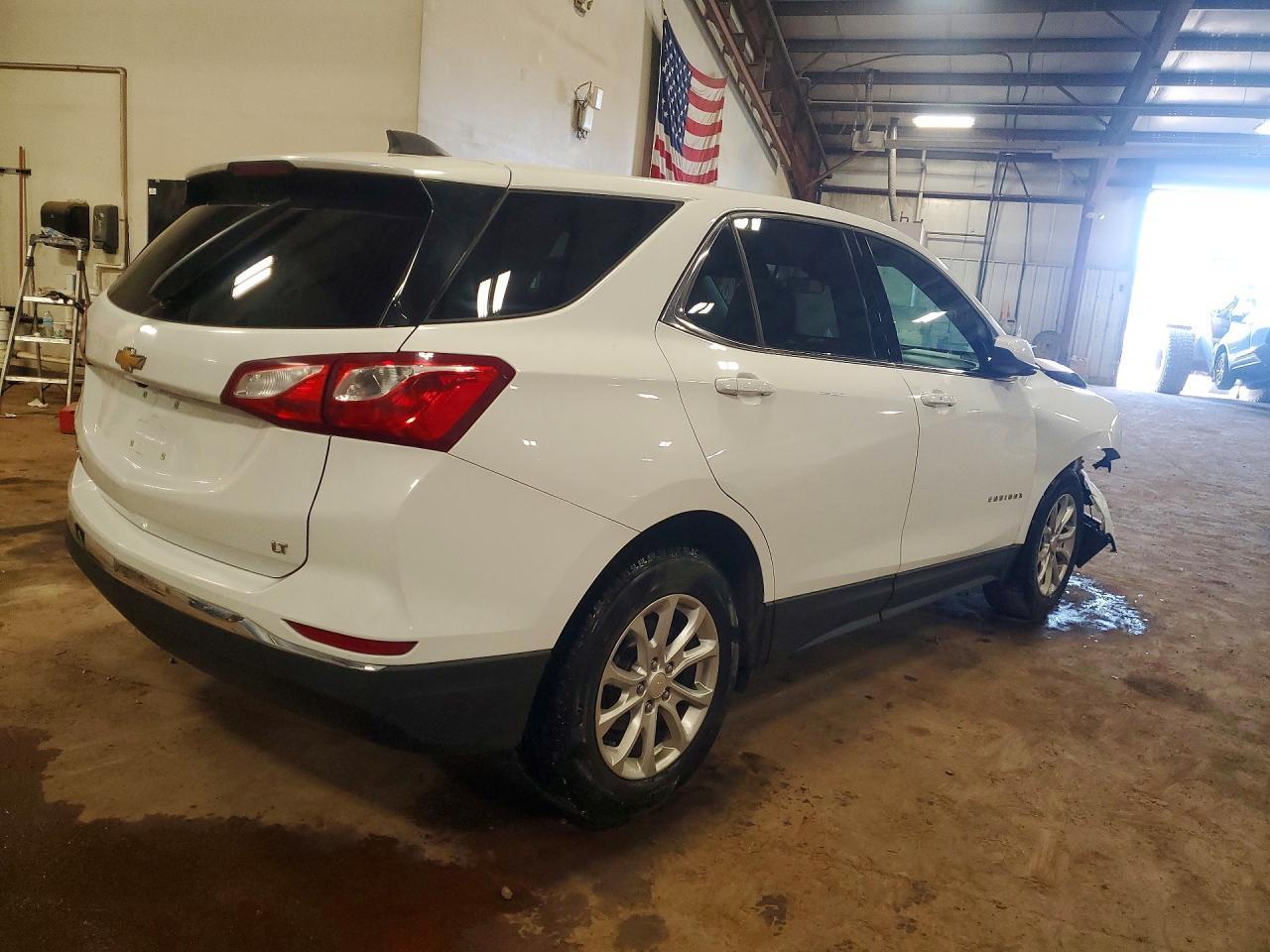 2020 Chevrolet Equinox Lt - Image 3