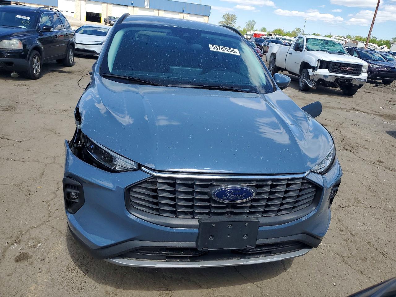 2025 Ford Escape - Фото 5