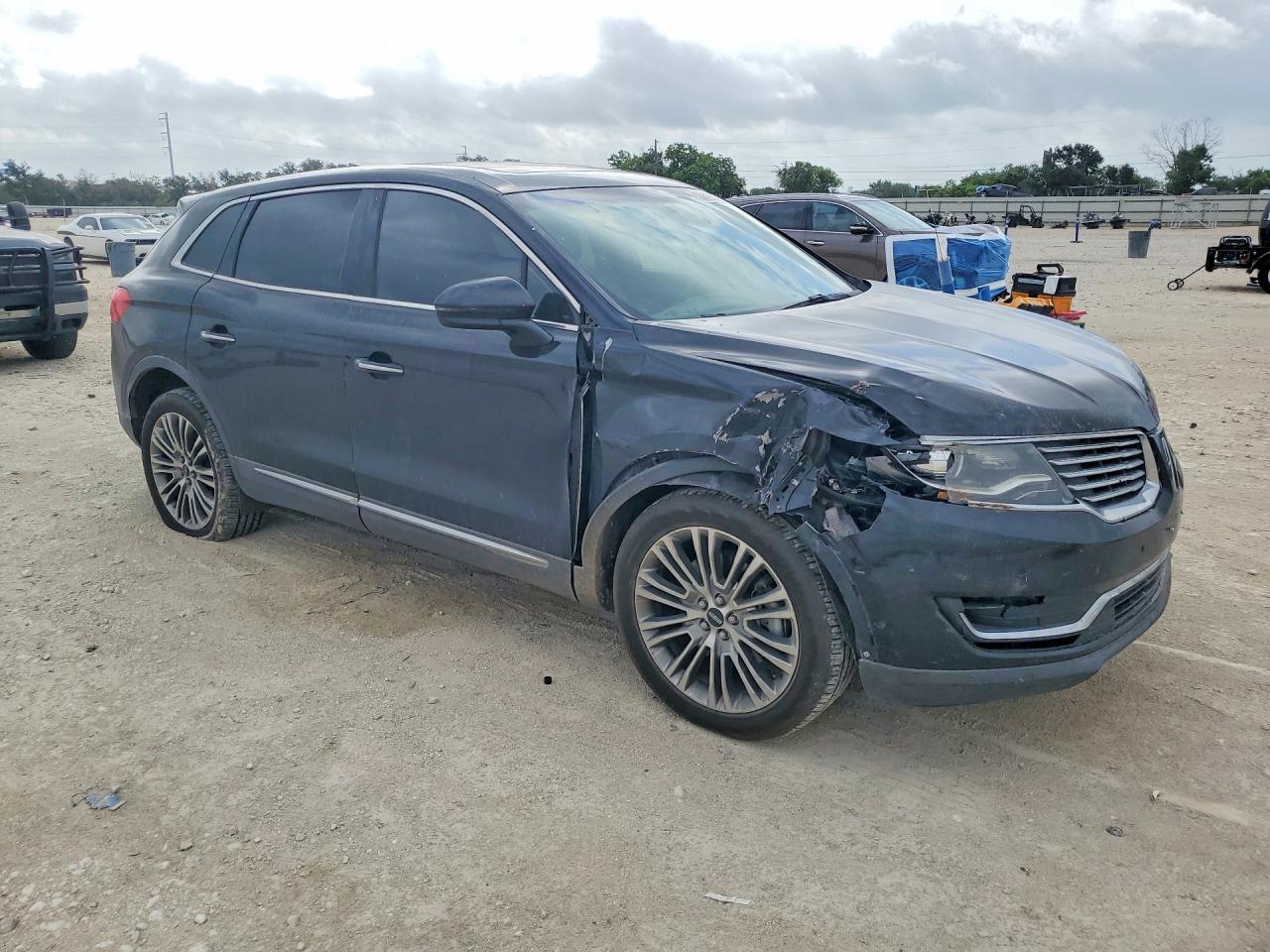2017 Lincoln Mkx Reserve - Фото 4