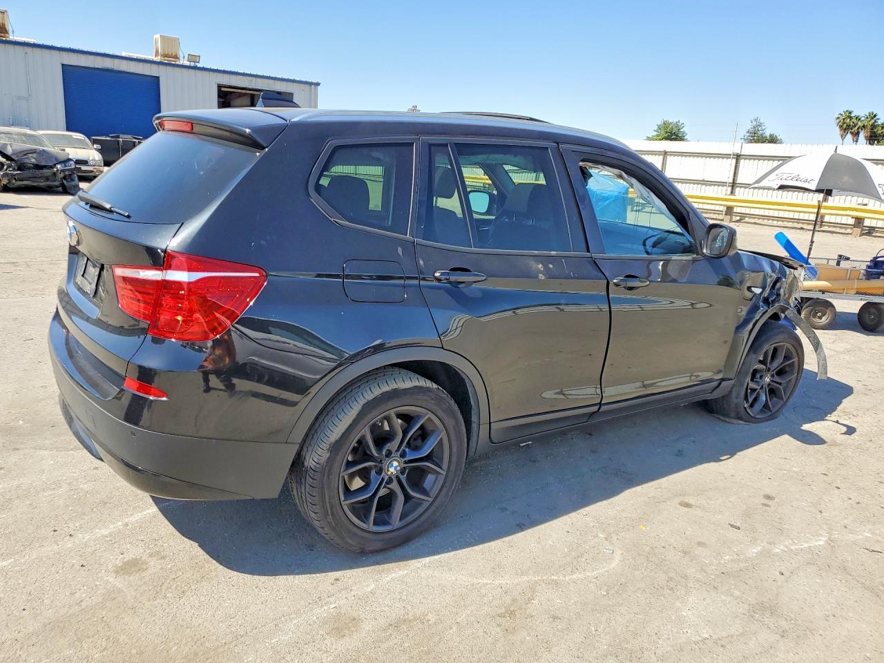2013 BMW X3 xDrive35I - Image 3