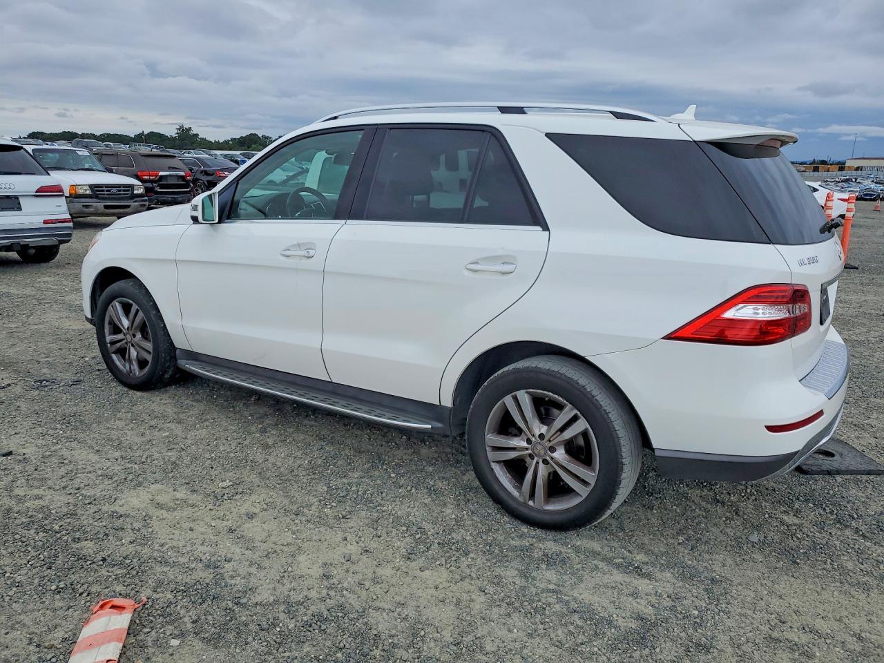 2015 Mercedes-Benz Ml 350 4Matic - Фото 2