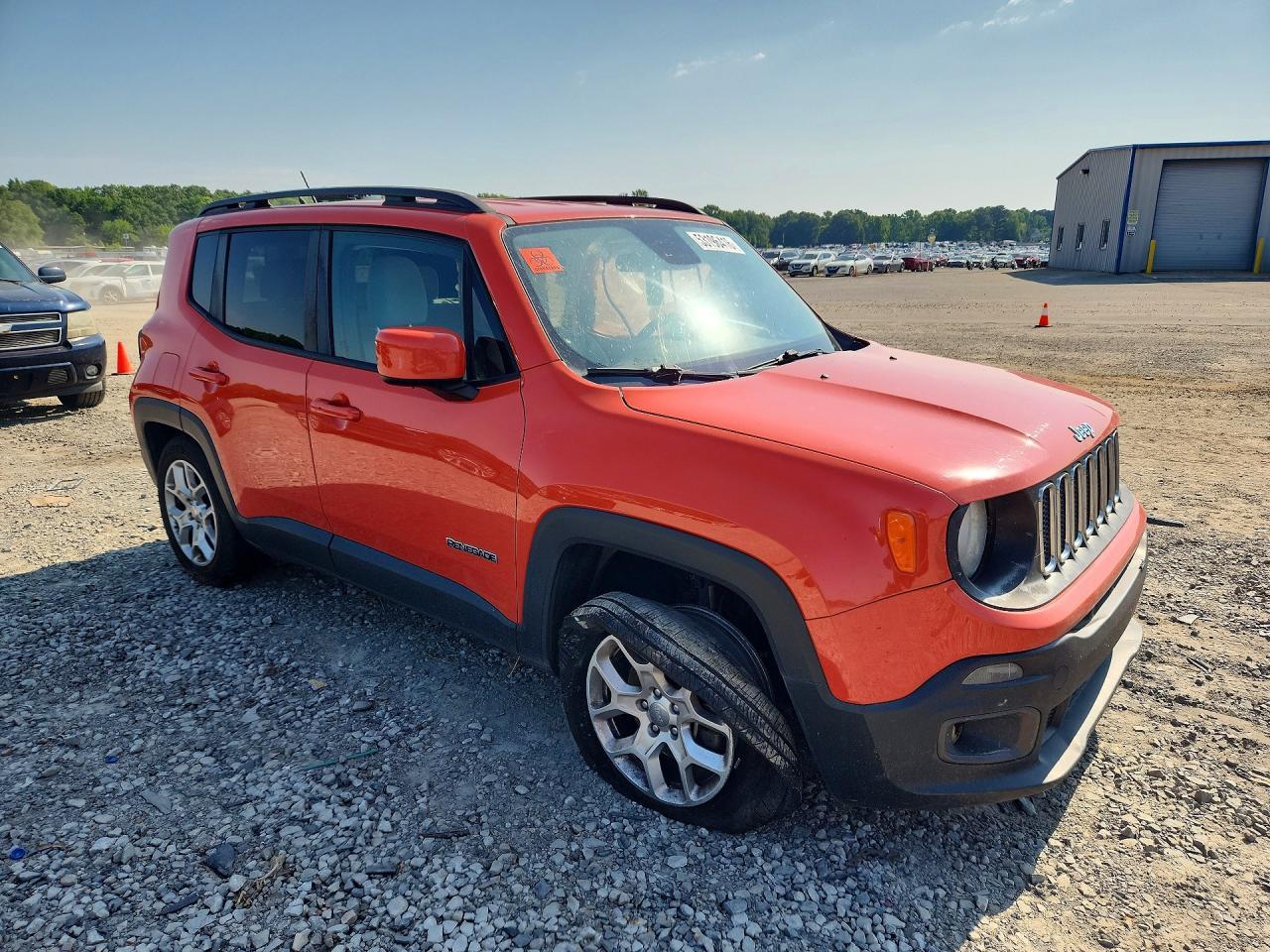 2017 Jeep Renegade Latitude - Image 4