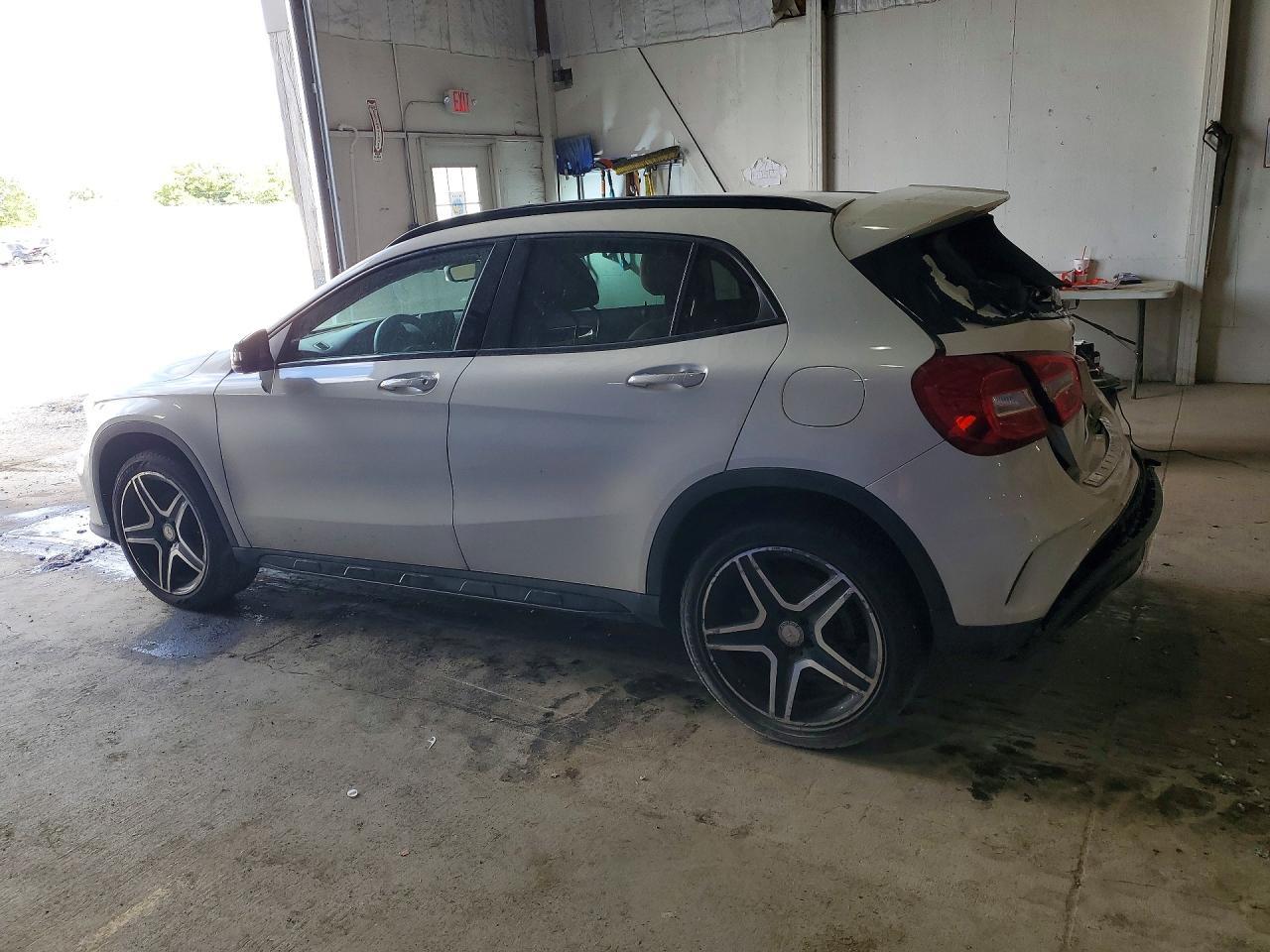 2017 Mercedes-Benz Gla 250 - Фото 2