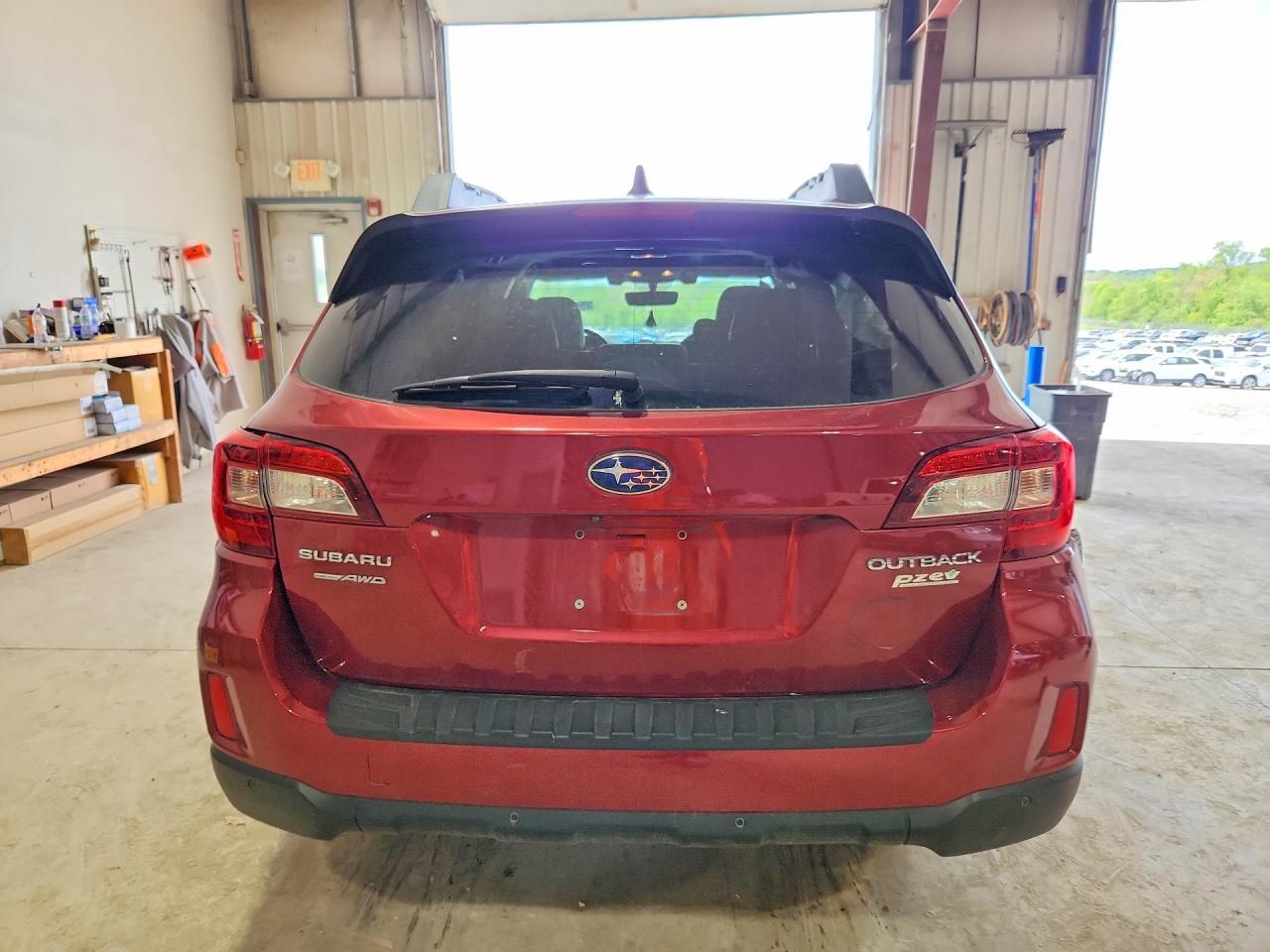 2017 Subaru Outback 2.5I Limited - Фото 6