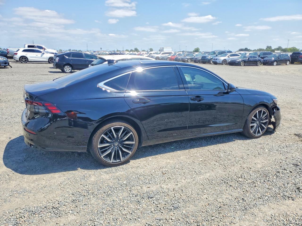 2025 Honda Accord Touring Hybrid - Image 3
