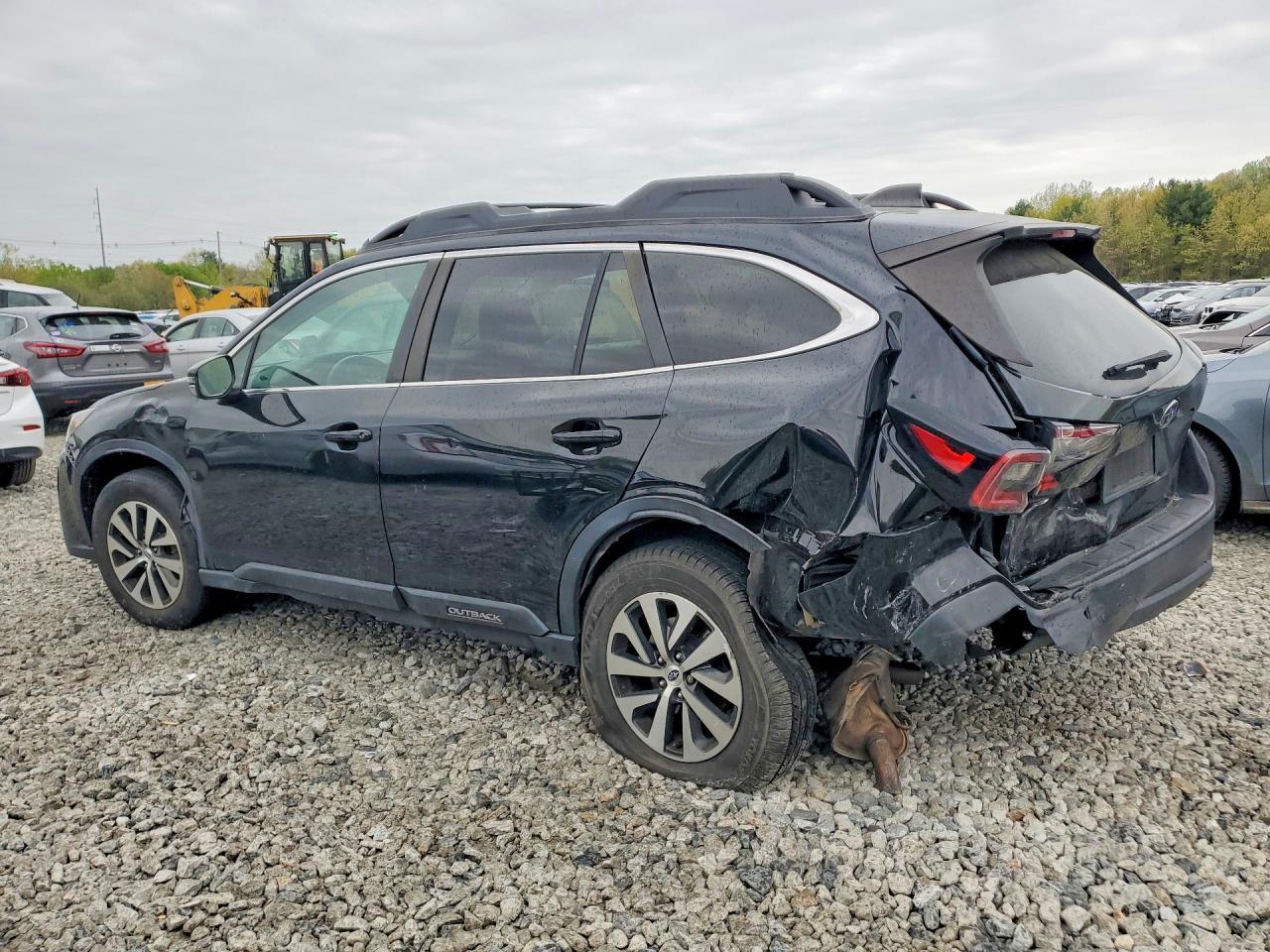 2021 Subaru Outback Premium - Фото 2