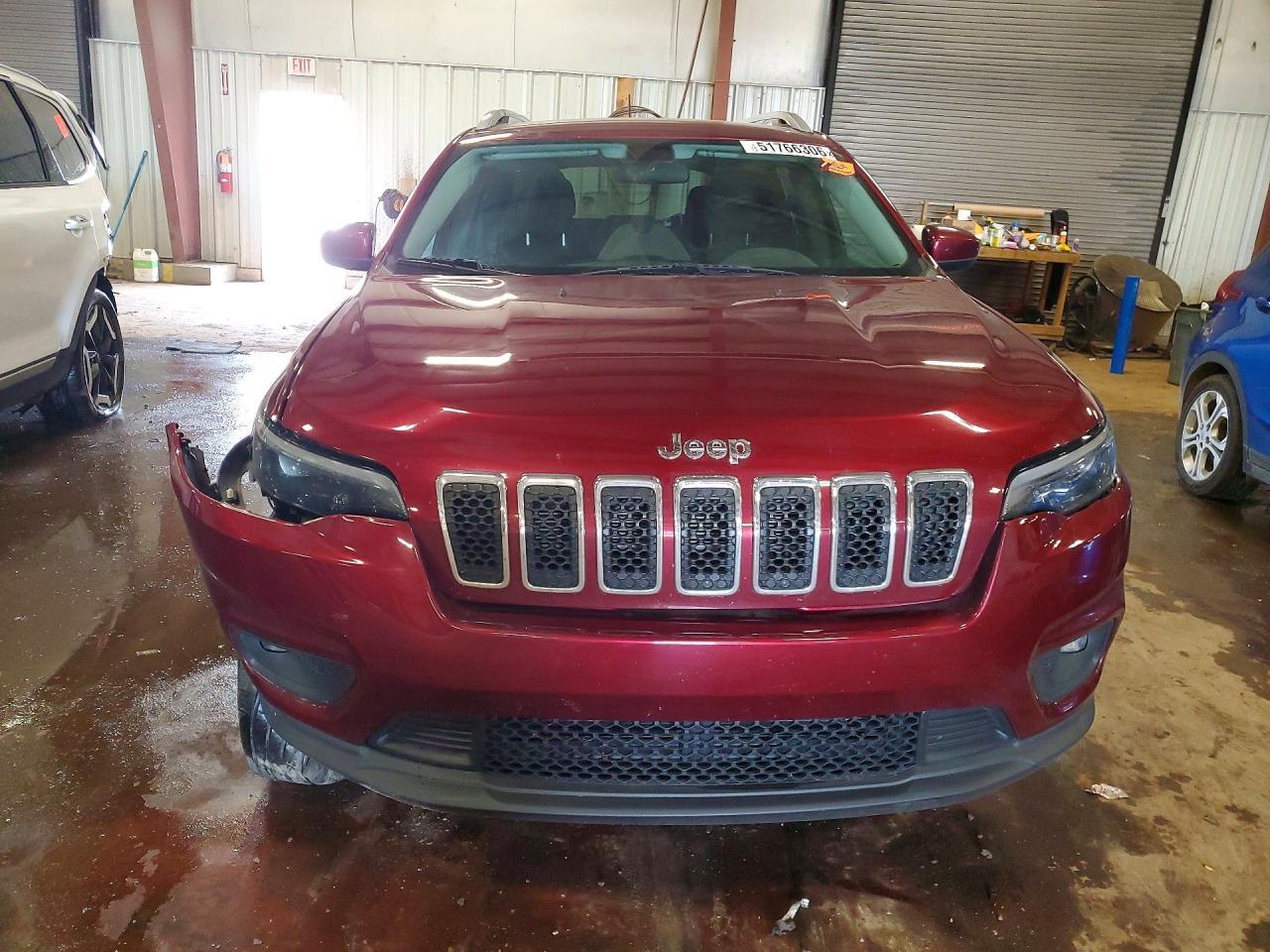 2019 Jeep Cherokee Latitude - Image 5