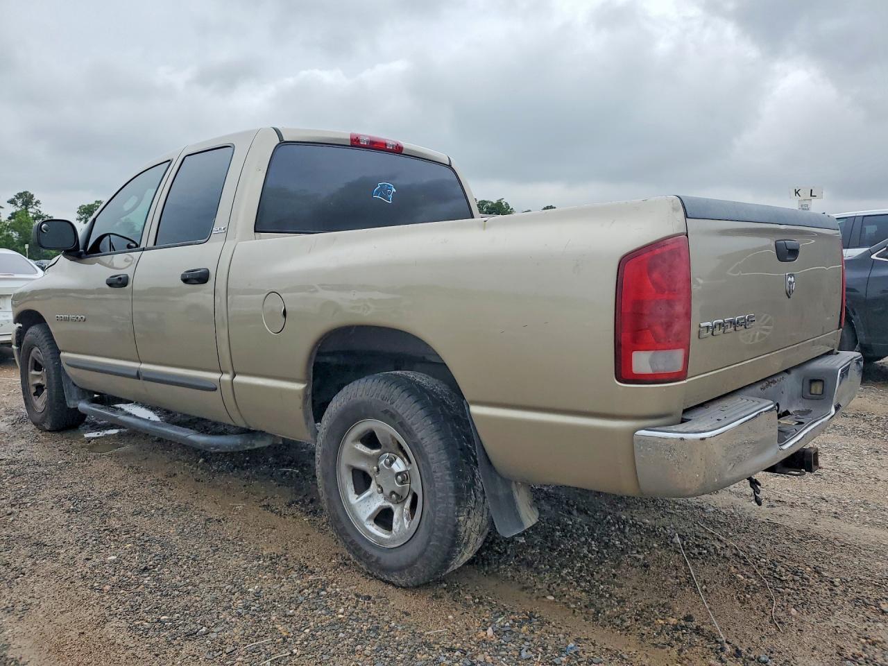 2002 Dodge Ram 1500 - Фото 2