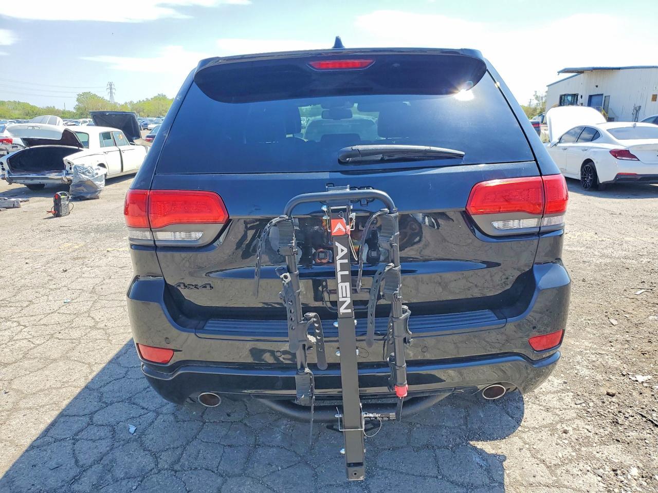 2015 Jeep Grand Cherokee Laredo - Фото 6