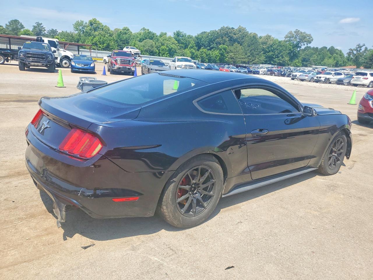 2016 Ford Mustang - Фото 3