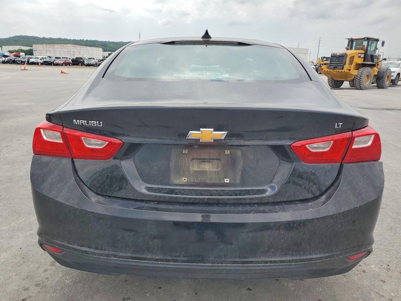 2018 Chevrolet Malibu Lt - Image 6