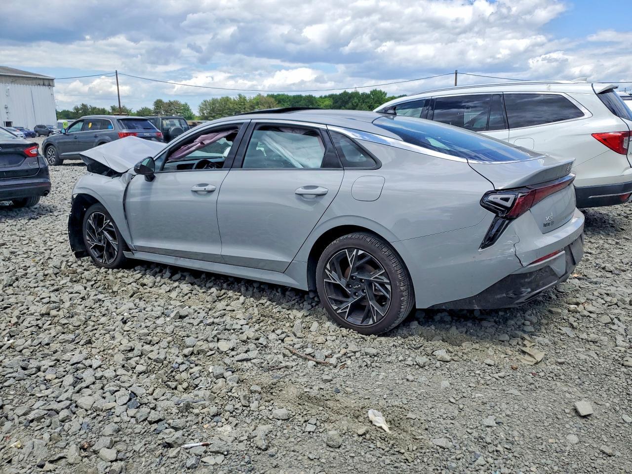 2025 Kia K5 Gt Line - Фото 2