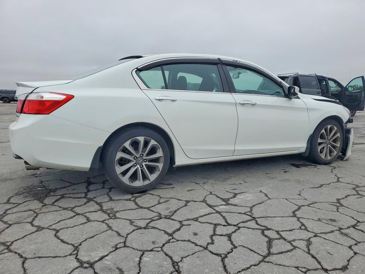 2013 Honda Accord Sport - Фото 3