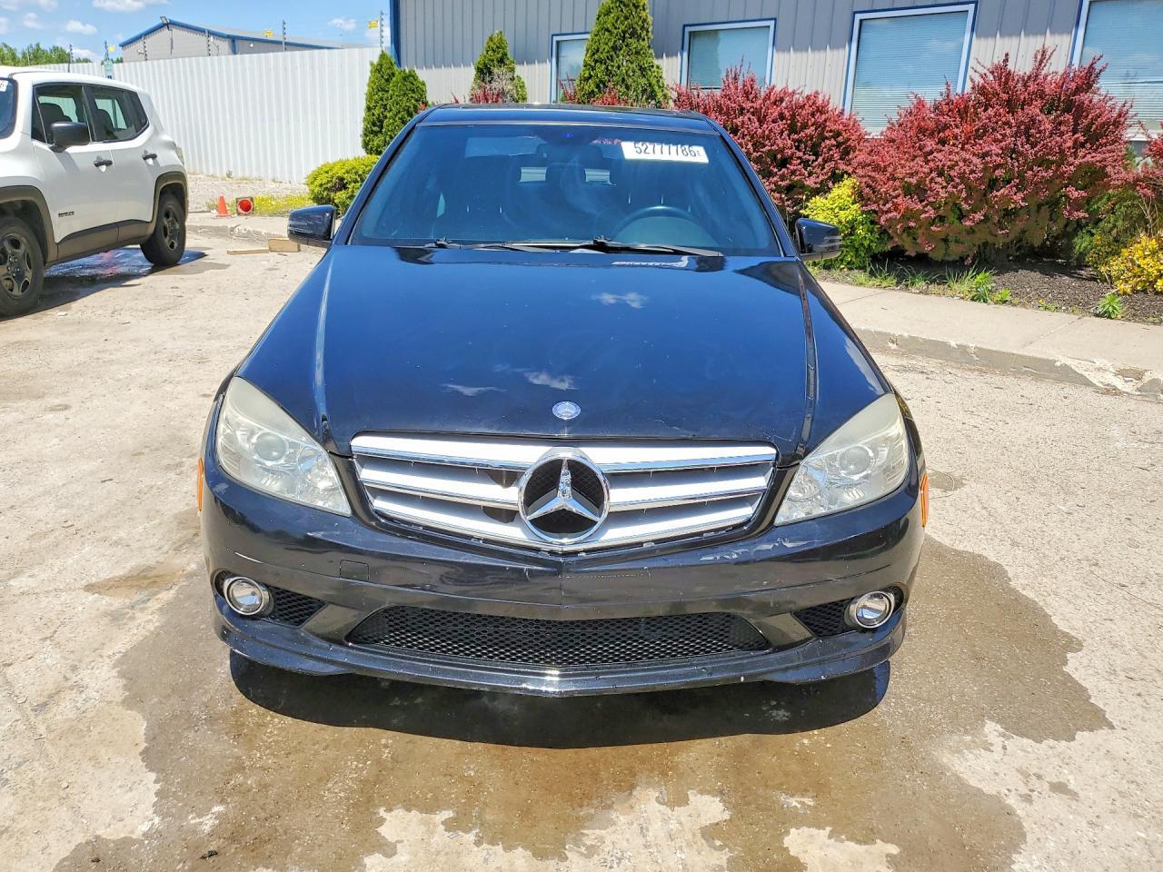 2010 Mercedes-Benz C 300 4Matic - Image 5