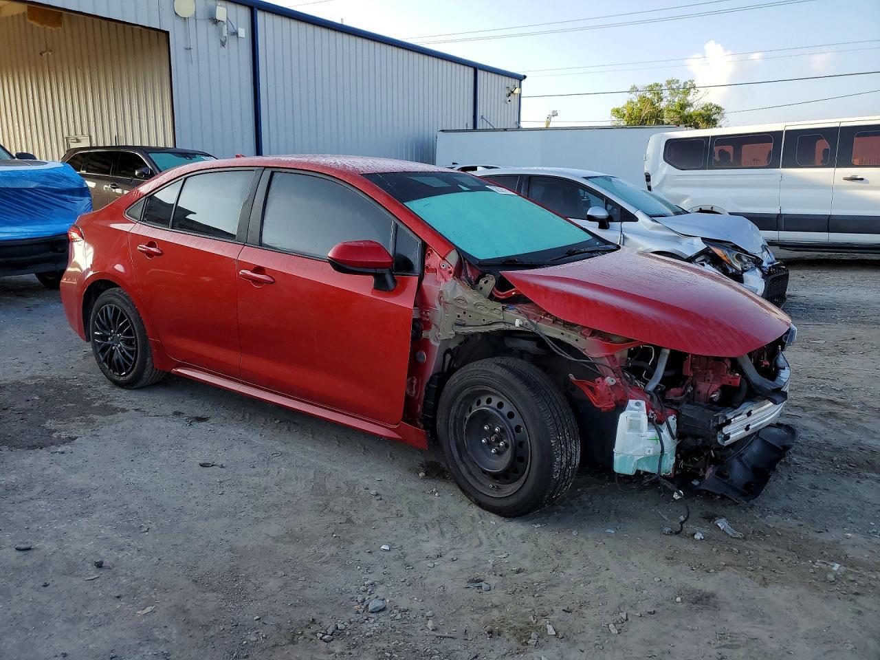 2021 Toyota Corolla Le - Image 4