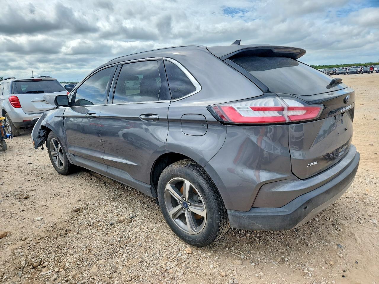 2021 Ford Edge Sel - Image 2