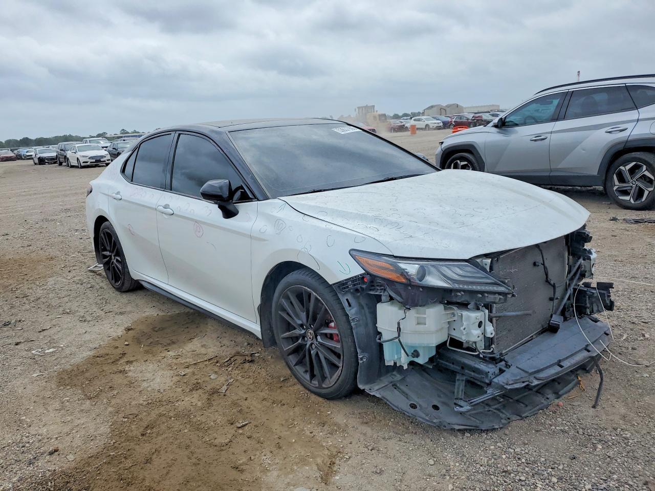 2021 Toyota Camry Xse - Image 4