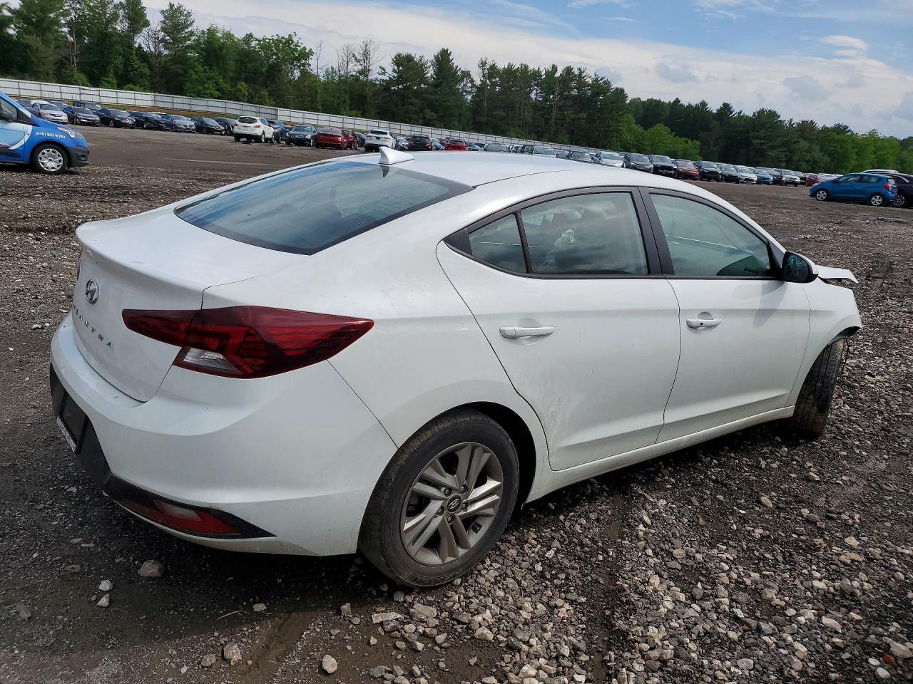 2020 Hyundai Elantra Value Edition - Image 3