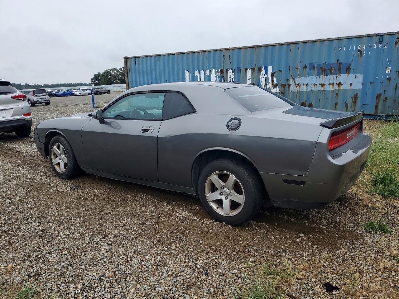 2010 Dodge Challenger Se - Image 2