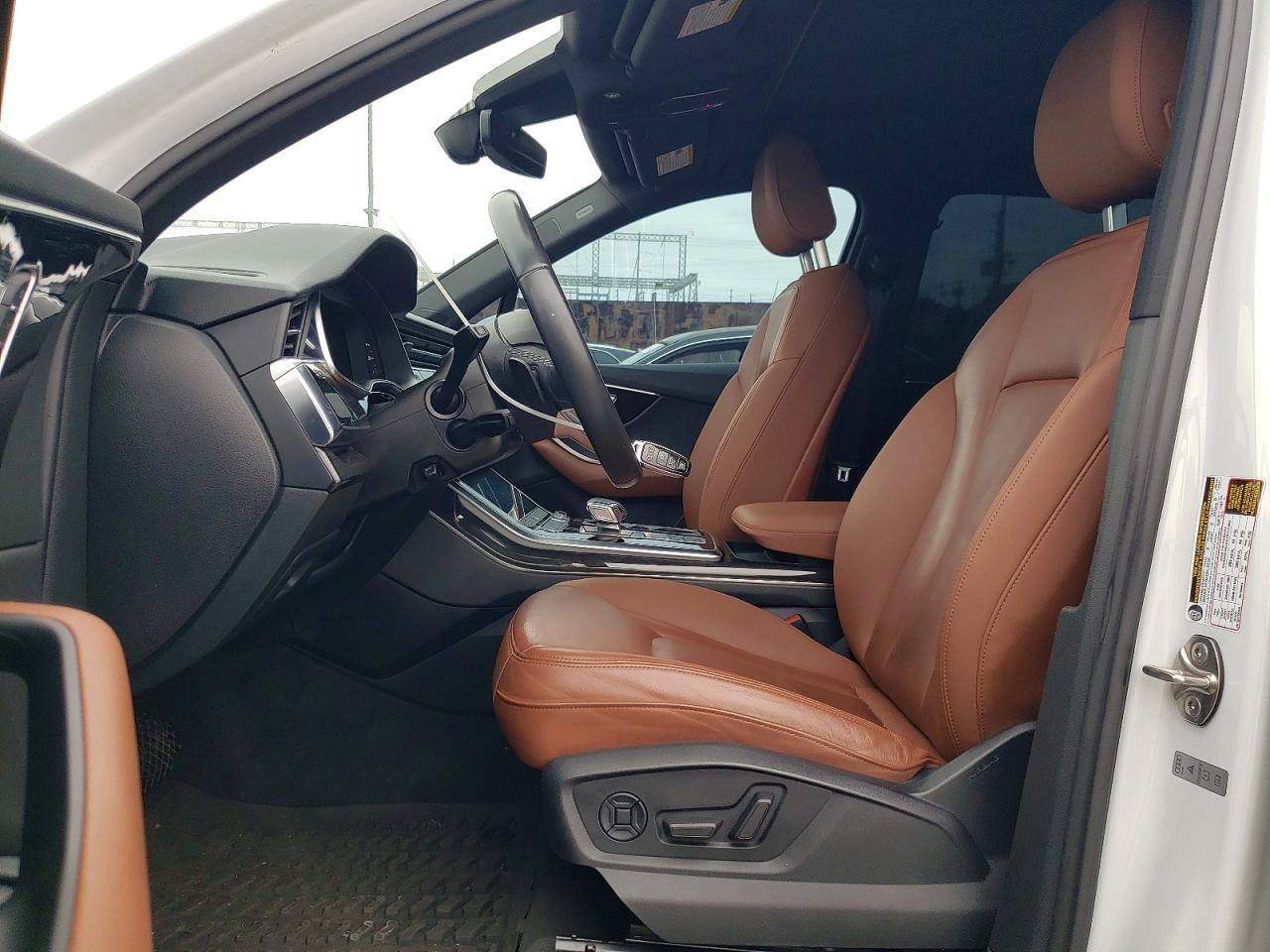 2021 Audi Q7 Premium Plus - Фото 7