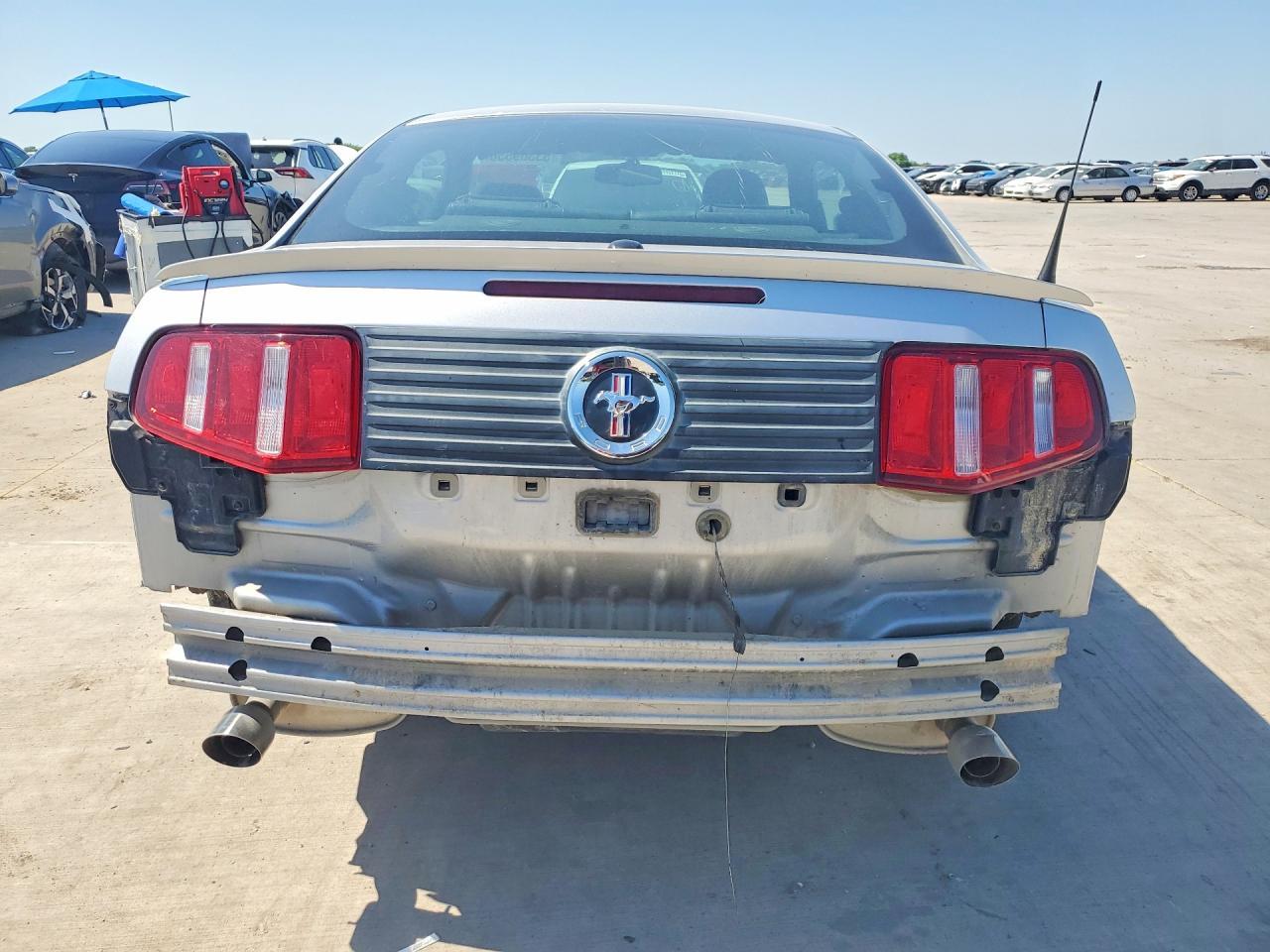 2012 Ford Mustang - Фото 6