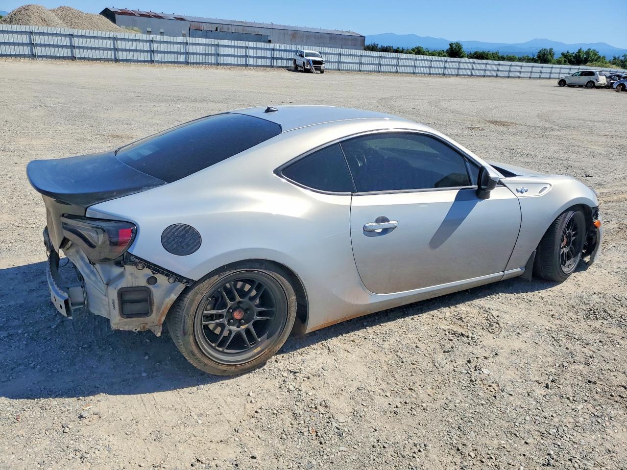 2013 Scion Fr-S 10 Series - Фото 3